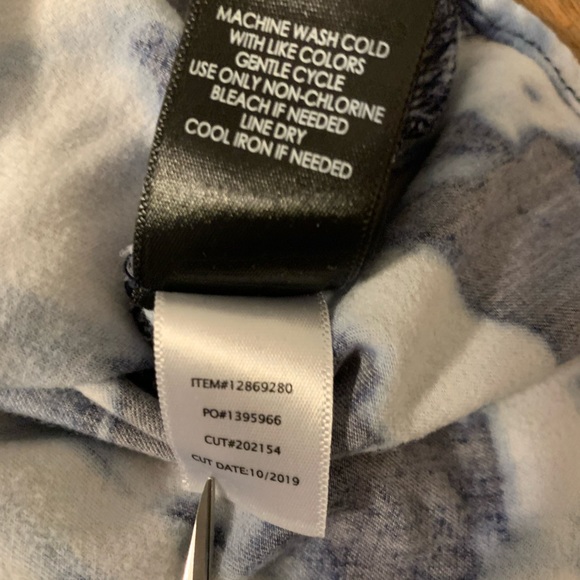 TORRID Plus size 2 navy ice dye tie dye button down dress. Incredibly soft comfy - Picture 8 of 8